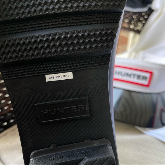 Color Block Chelsea Hunter Boots 11 - Picture 10 of 17